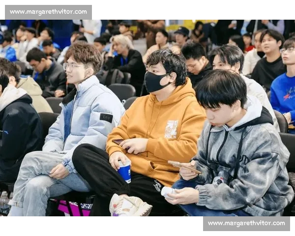 官方比赛服全新上线 引领电竞时尚潮流 打造专属竞技体验