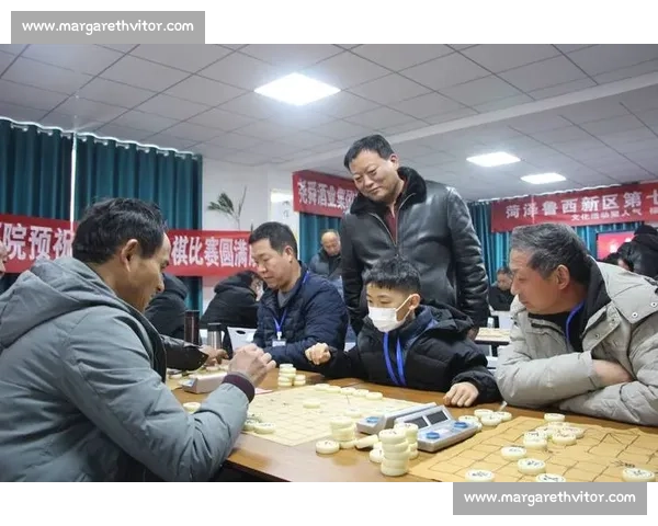 智勇争锋，棋盘之上演绎智者风采，快来挑战象棋巅峰对决！